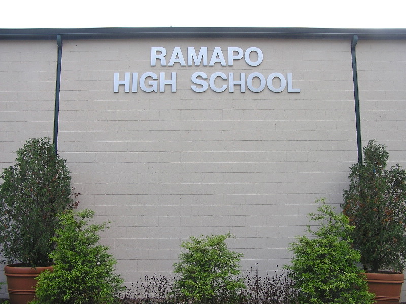 image25